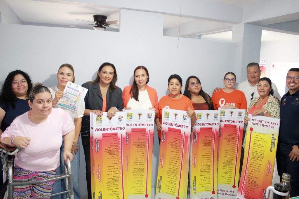 Acercan el Violentómetro y la Línea Naranja a más de 70 dependencias de Los Cabos