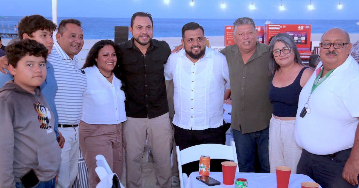 Alcalde de Los Cabos refrenda respaldo institucional al periodismo