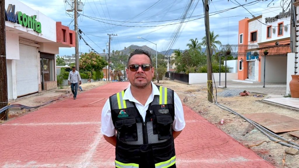 Avanza al 69 % la pavimentación integral de la calle Zaragoza en San José del Cabo