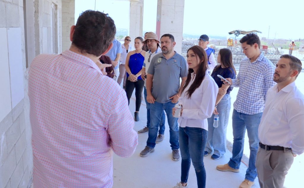 Avanza proyecto de Casa Cuna–Casa Hogar; supervisan detalles de construcción para garantizar espacios seguros
