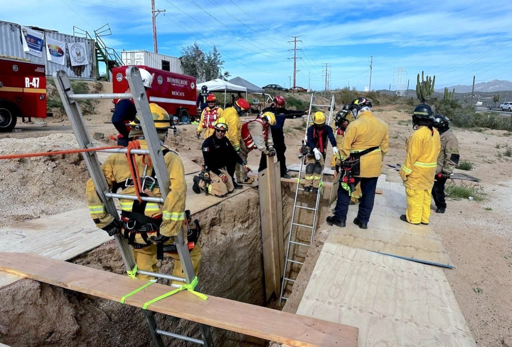 Bomberos de Cabo San Lucas representarán al estado como instructor en Curso Internacional de Rescate en Zanjas