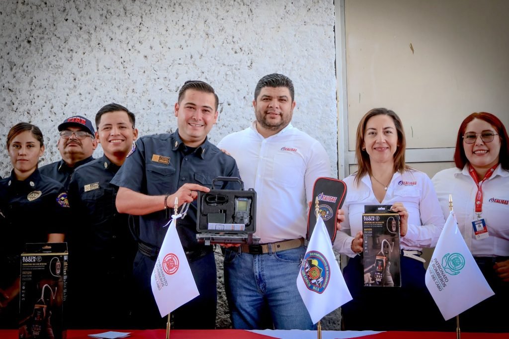 Bomberos de San José del Cabo reciben detectores especializados para atender fugas de gas