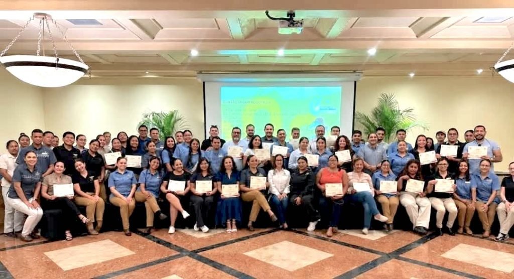 Concluye circuito de pláticas del Programa de Bienestar y Respeto Laboral en Cabo San Lucas