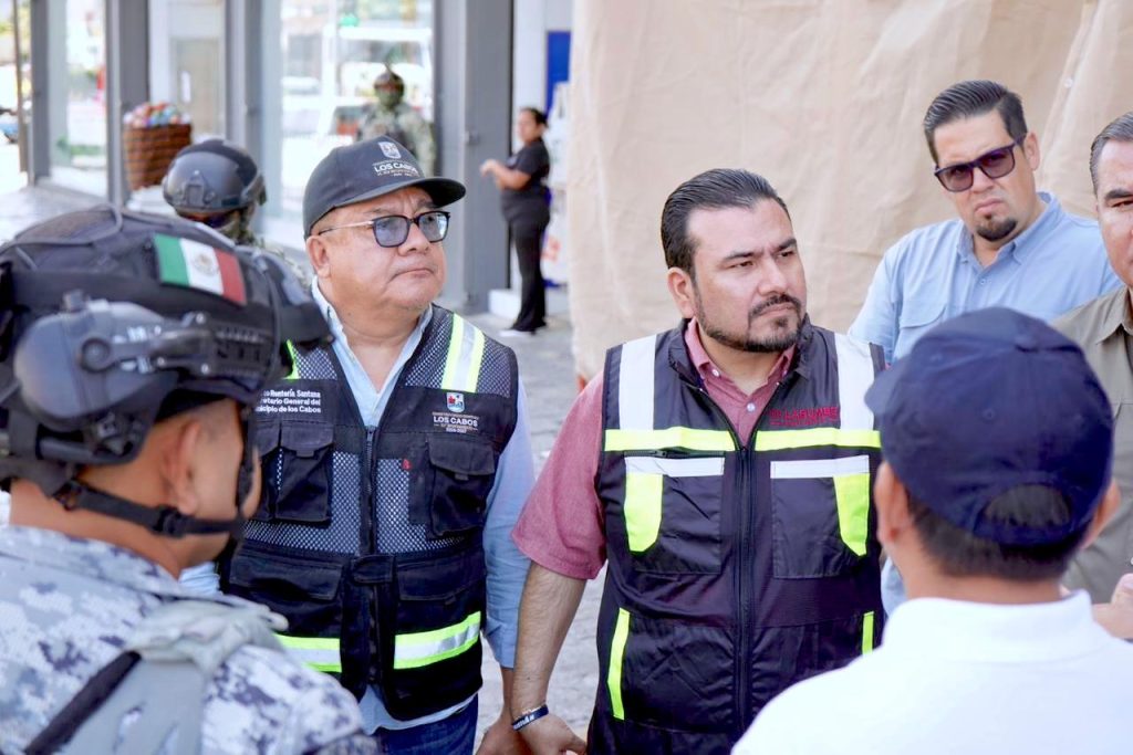 Coordinan autoridades de Los Cabos operativo especial de seguridad por partido de la Selección Nacional.