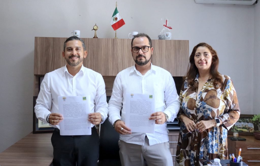 DIF Los Cabos y Universidad de Tijuana firman convenio para impulsar a futuros profesionistas.