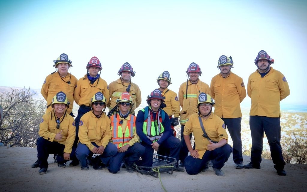 Entrega OOMSAPAS apoyo económico al Cuerpo de Bomberos de San José del Cabo.