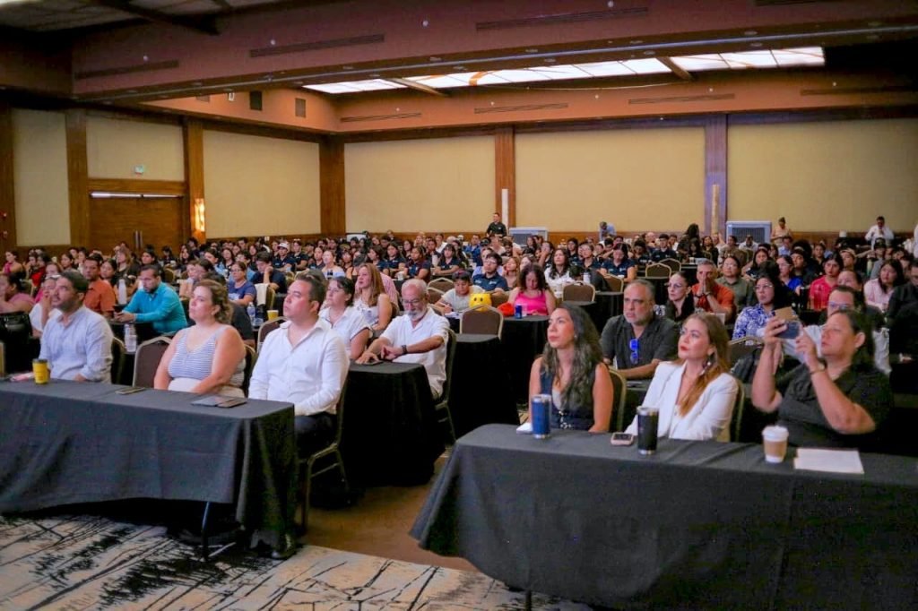 Facilita XV Ayuntamiento trámites y herramientas para el crecimiento de MIPYMES en “Los Cabos Conecta, Emprende y Crece 2026”