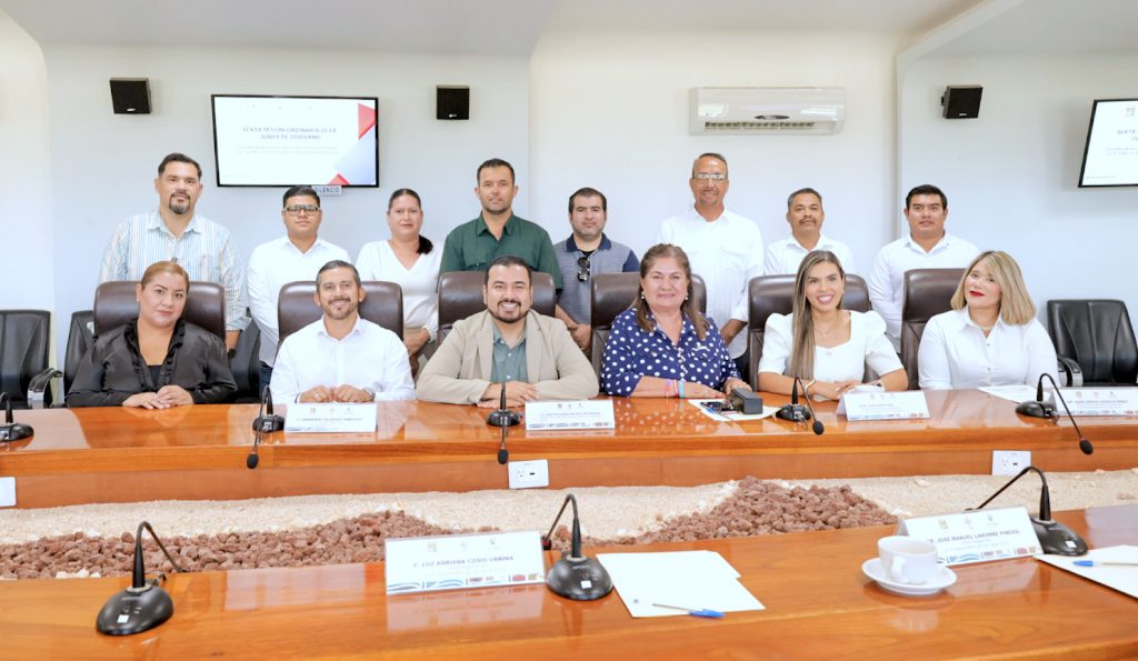 Fortalece DIF Los Cabos su estructura: toma protesta nuevo director general y designan titulares de área