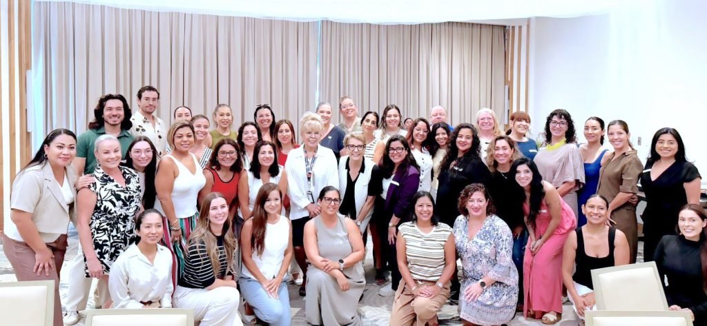 Fortalecen colaboración con wedding planners para consolidar a Los Cabos en el turismo de romance