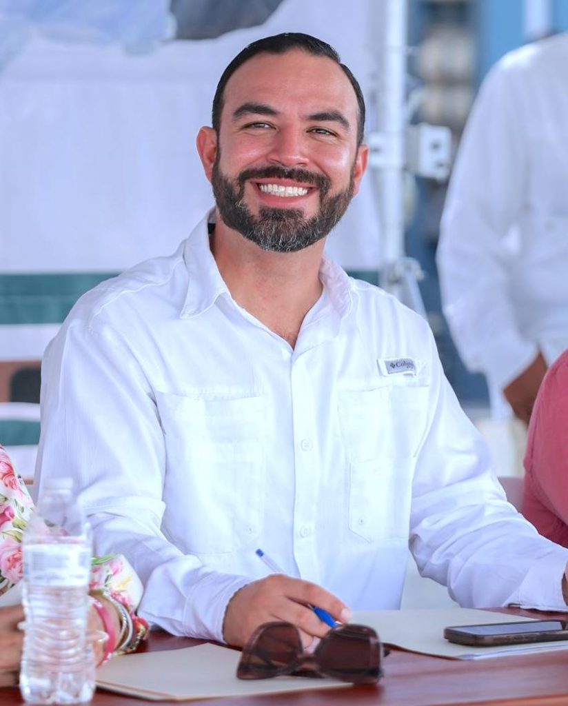 Llaman a respetar banderas de advertencia en playas de Los Cabos por condiciones de mar de fondo