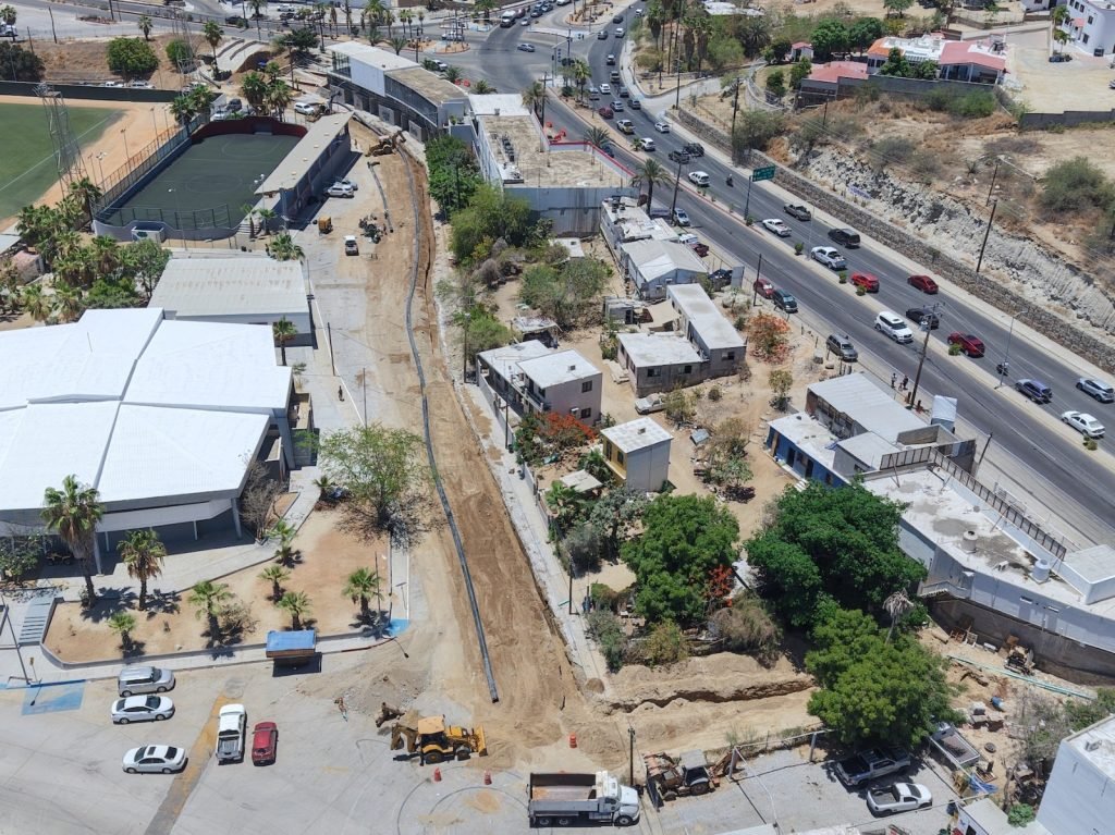 Mantiene OOMSAPAS programa emergente de pipas en San José del Cabo; avanza reconexión del Acueducto I