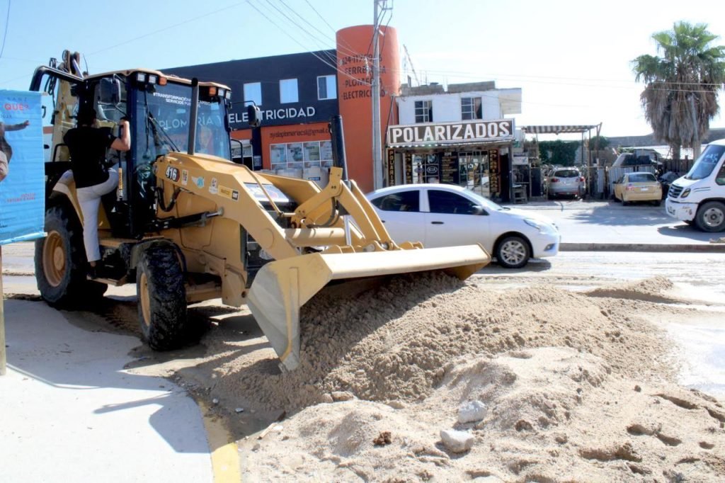 Mantiene Servicios Públicos operativo permanente tras lluvias en Cabo San Lucas