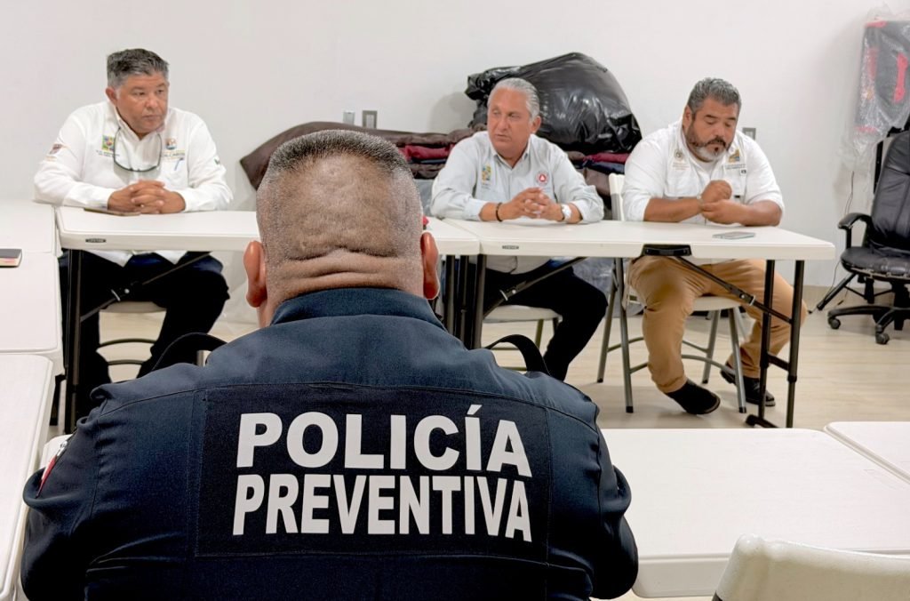 Por lluvias, XV Ayuntamiento de Los Cabos mantiene en sesión permanente a Protección Civil