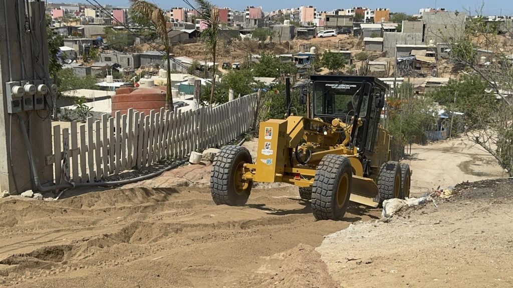 Recolecta Servicios Públicos más de 2 mil 800 toneladas de basura y rehabilita 468 kilómetros de vialidades en una semana