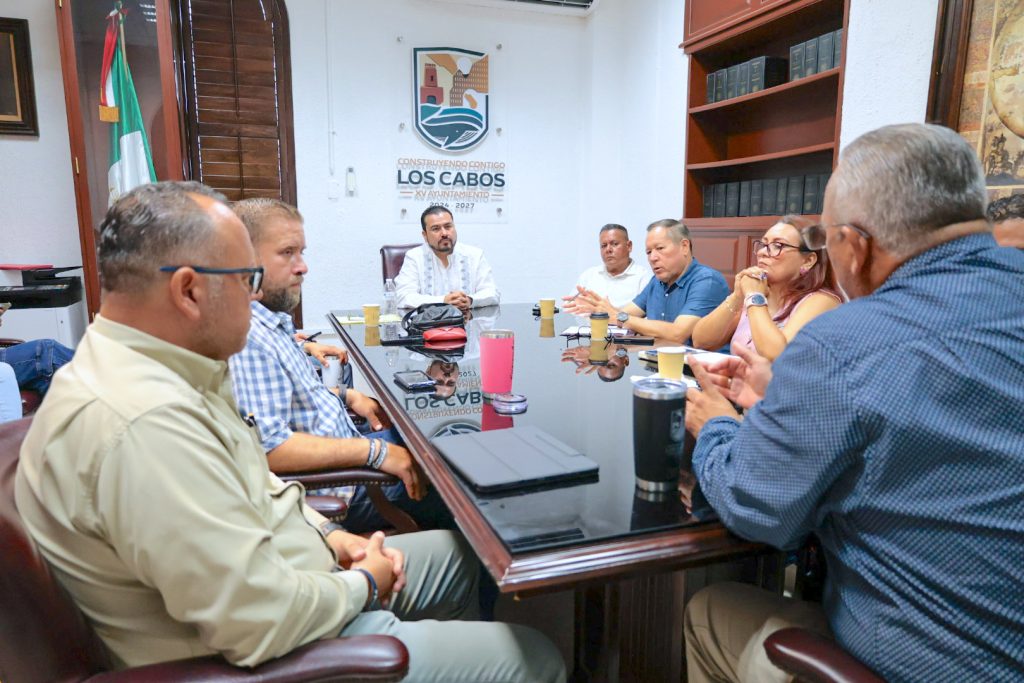 Refuerzan acciones preventivas para proteger a familias en zonas de alto riesgo en Los Cabos