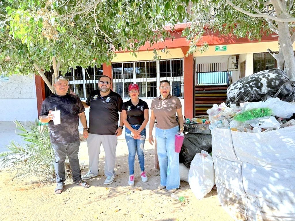 Supervisan programas ambientales en escuelas con certificación Eco-Schools en Cabo San Lucas.